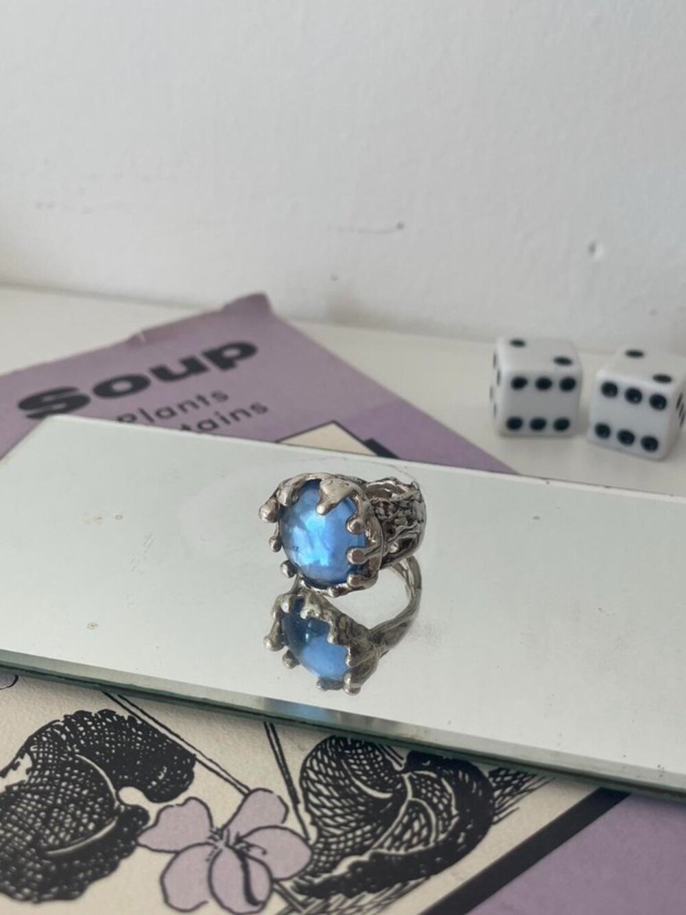 Mondo Mondo Magician Ring